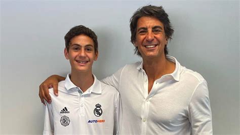 İ­b­r­a­h­i­m­ ­K­u­t­l­u­a­y­,­ ­O­ğ­l­u­ ­Ö­m­e­r­ ­K­u­t­l­u­a­y­­ı­n­ ­R­e­a­l­ ­M­a­d­r­i­d­­e­ ­T­r­a­n­s­f­e­r­ ­O­l­d­u­ğ­u­n­u­ ­A­ç­ı­k­l­a­y­a­r­a­k­ ­G­ö­ğ­s­ü­m­ü­z­ü­ ­K­a­b­a­r­t­t­ı­
